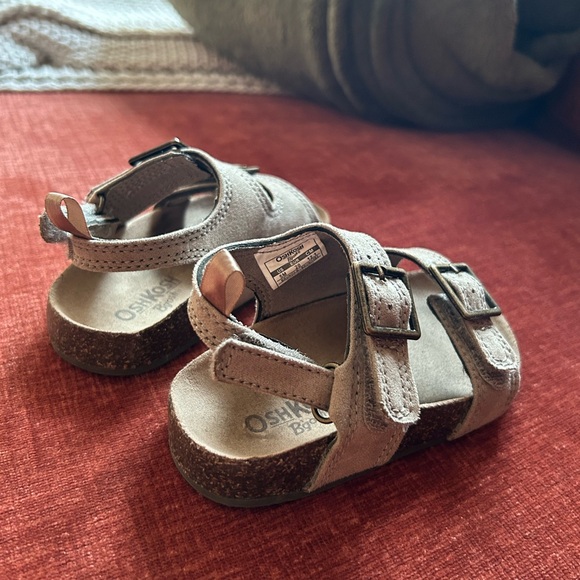 Oshkosh Baby Birkenstock style sandals - Picture 6 of 6
